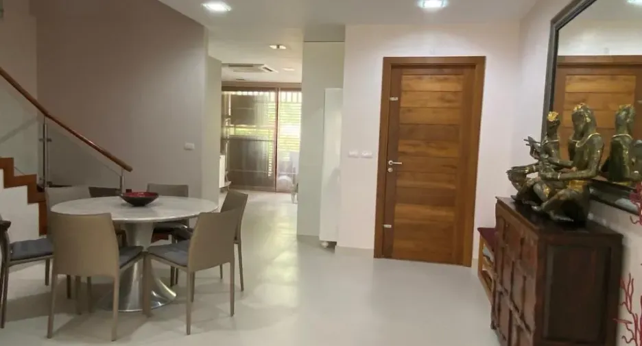 Villa zum Kauf mit 2 Zimmer in Thalang, Phuket