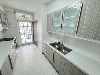 For rent 3 ベッドルーム apartment in Pathum Wan, Bangkok