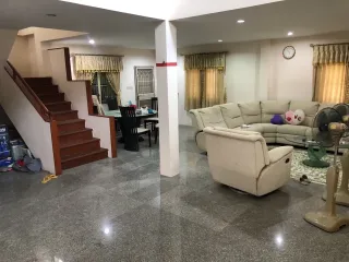 Casa en venta y en alquiler de 3 habitaciones en Thalang, Phuket