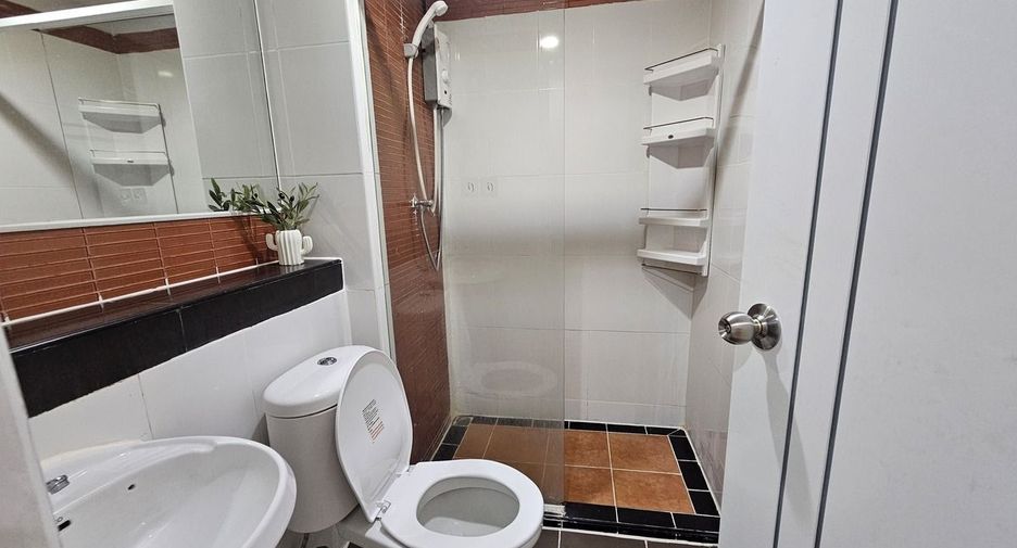 For sale studio condo in Bang Na, Bangkok
