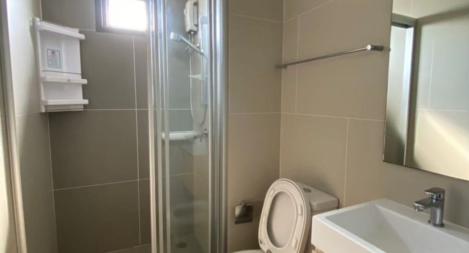 For sale 2 bedrooms condo in Din Daeng, Bangkok