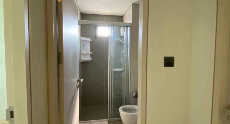 For sale 2 bedrooms condo in Din Daeng, Bangkok