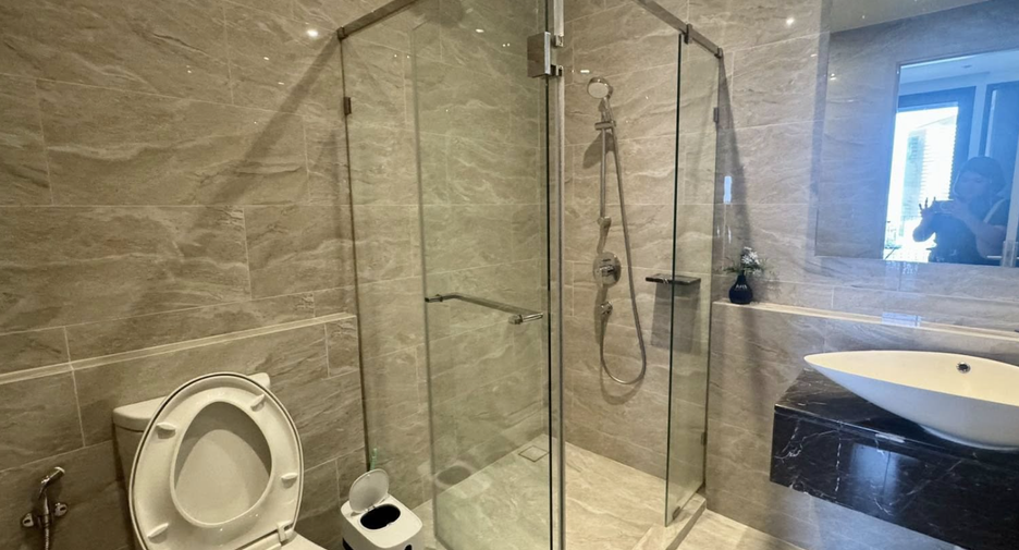 For rent 1 bed condo in Huai Khwang, Bangkok