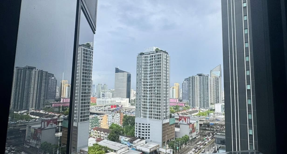 出租 1 卧室 公寓 在 Huai Khwang, 曼谷