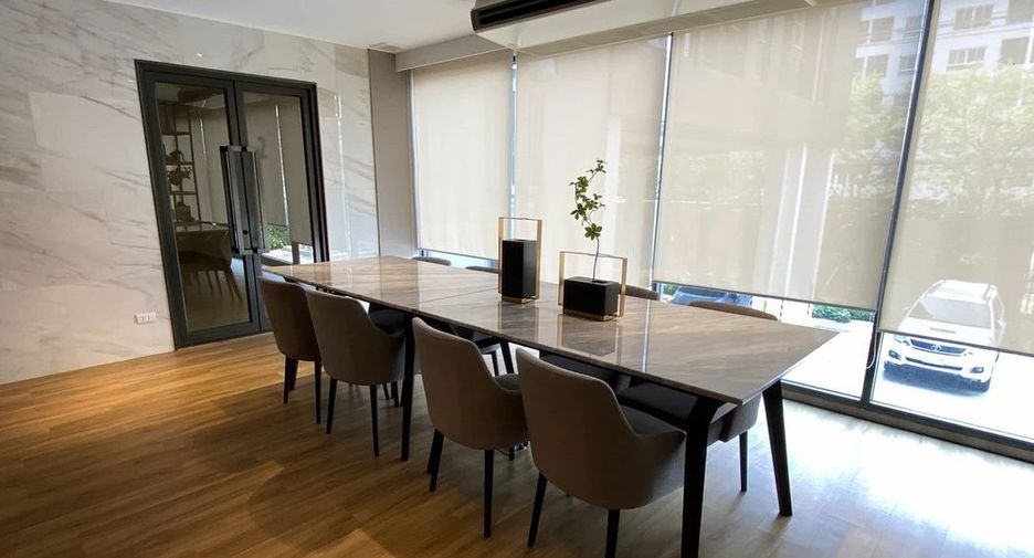 For sale 1 bed condo in Bang Na, Bangkok