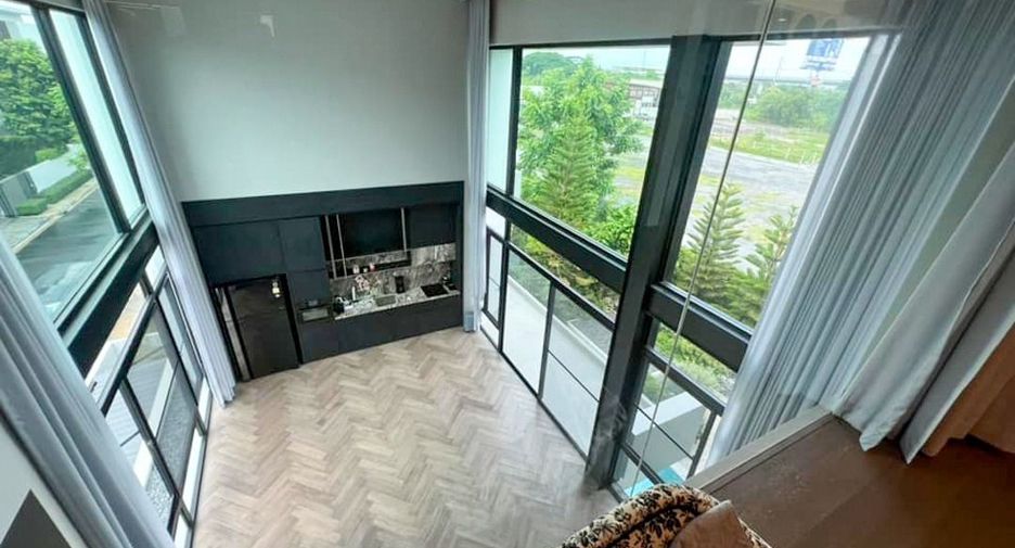 Haus zum Kauf mit 5 Zimmer in Saphan Sung, Bangkok
