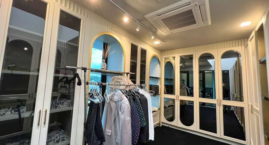 Haus zum Kauf mit 5 Zimmer in Saphan Sung, Bangkok