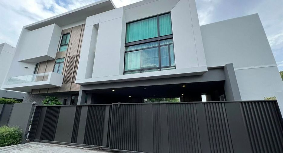 Haus zum Kauf mit 5 Zimmer in Saphan Sung, Bangkok