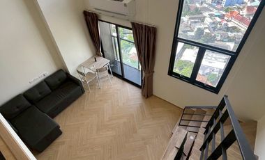 Condo en alquiler de 1 habitaciones en Thon Buri, Bangkok