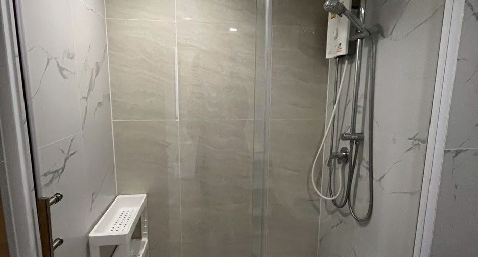 For rent 1 bed condo in Thon Buri, Bangkok