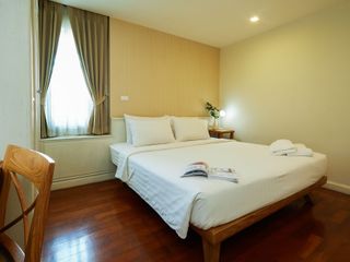For rent 2 bedrooms condo in Sathon, Bangkok