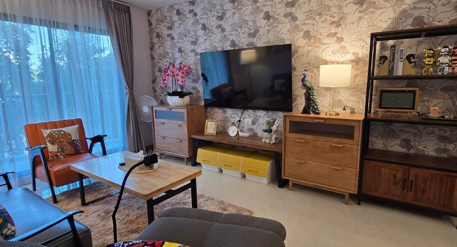 For rent 2 bedrooms condo in Mueang Phuket, Phuket