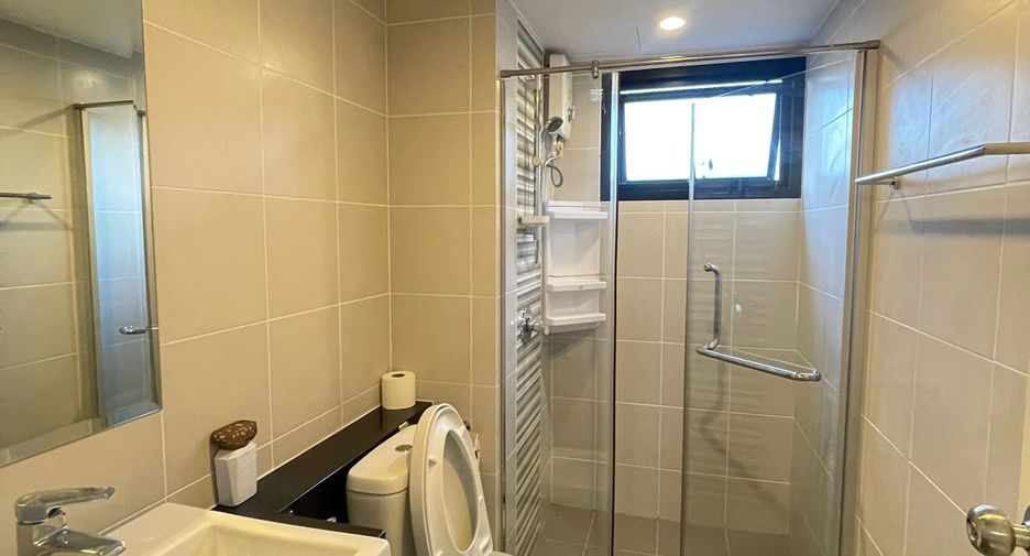 For rent 2 bedrooms condo in Mueang Phuket, Phuket