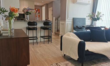 For sale 3 bedrooms condo in Watthana, Bangkok