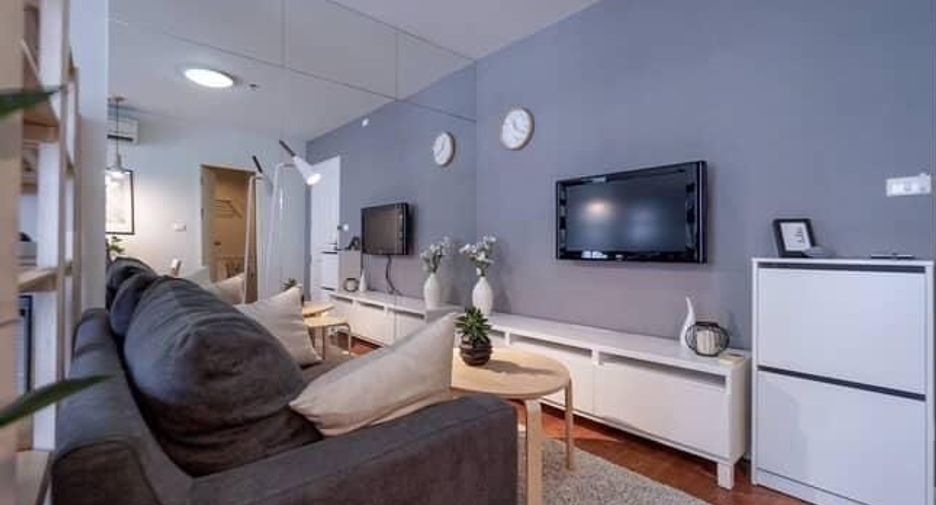 For rent スタジオ condo in Khlong Toei, Bangkok