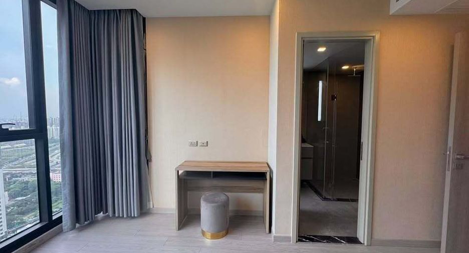 For rent 2 ベッドルーム condo in Huai Khwang, Bangkok