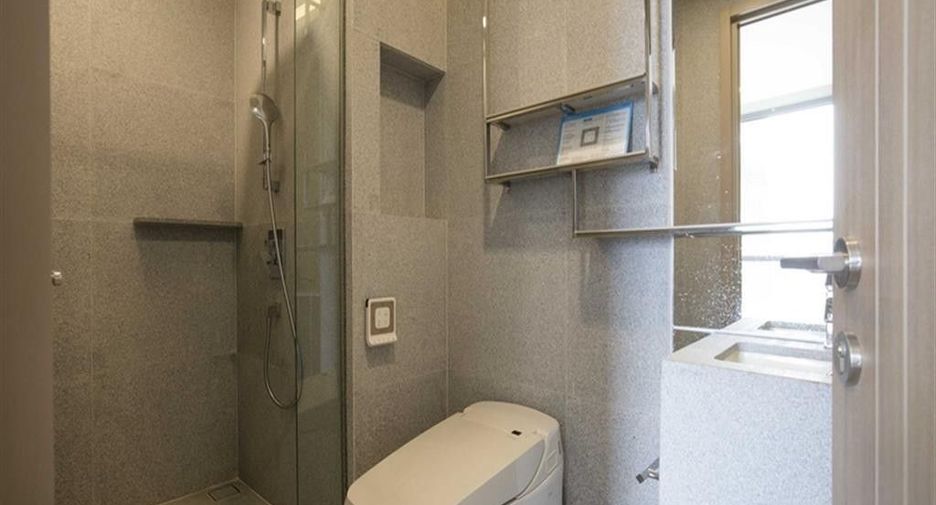 Condo en alquiler de 1 habitaciones en Pathum Wan, Bangkok
