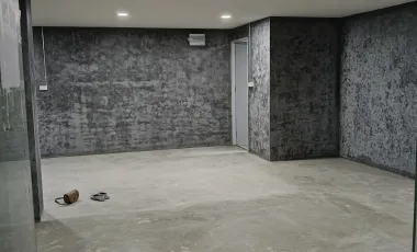 Wohnung zum Kauf und zur Miete mit Studio in Khlong Toei, Bangkok