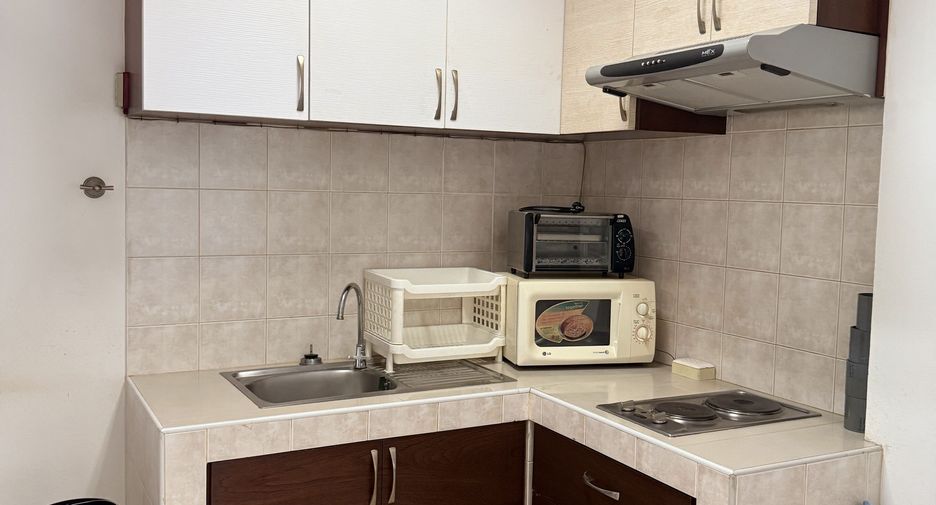 For rent 1 bed apartment in Khlong Toei, Bangkok