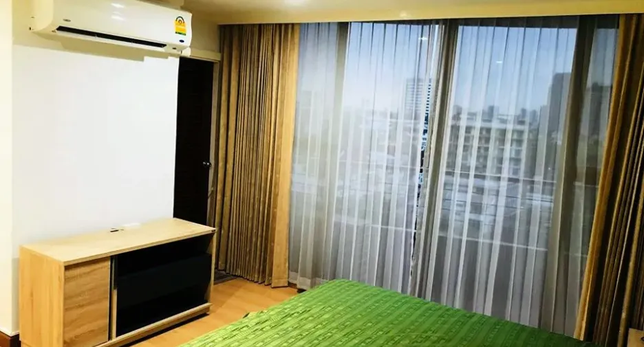 À louer 2 chambres condo à Watthana, Bangkok