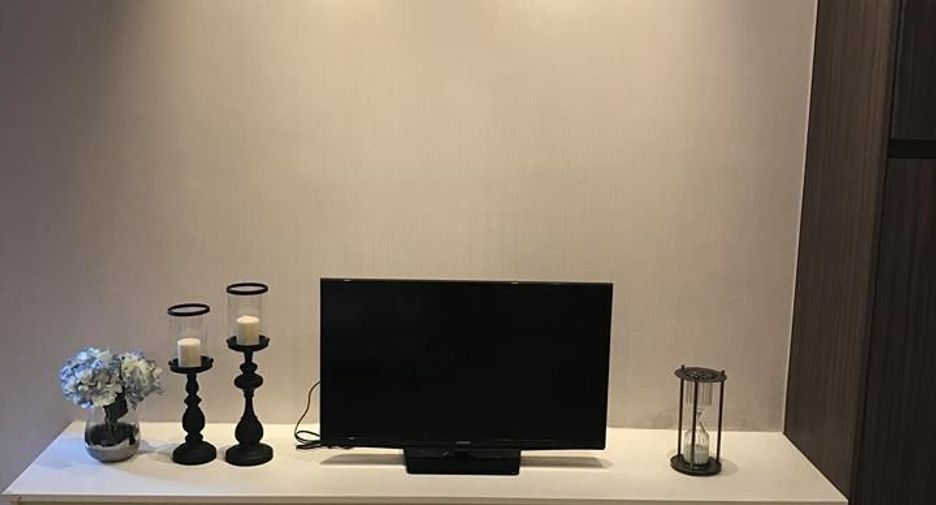 Wohnung zum Kauf mit Studio in Khlong San, Bangkok