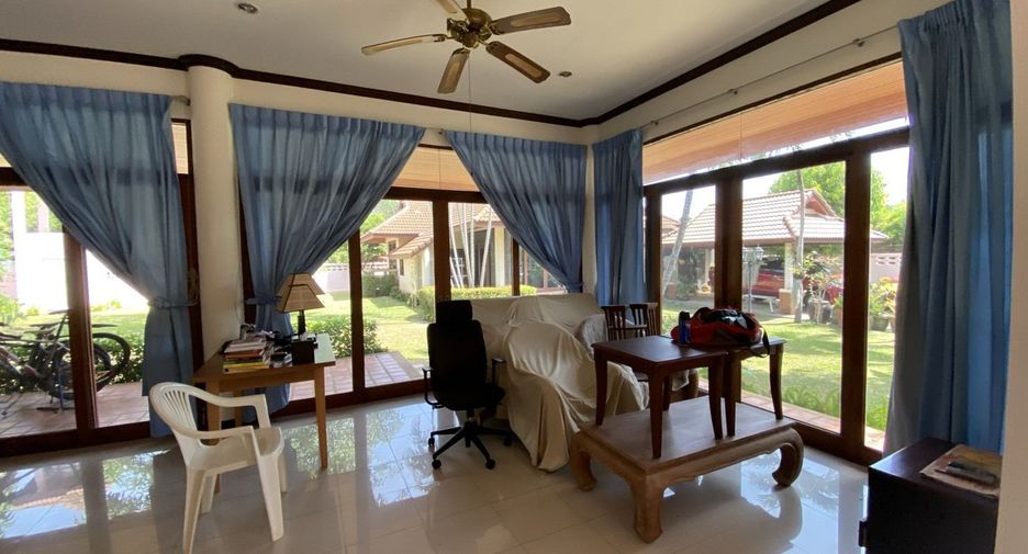 For sale 6 bedrooms villa in Mueang Phuket, Phuket