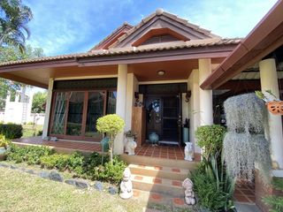 Villa zum Kauf mit 6 Zimmer in Mueang Phuket, Phuket