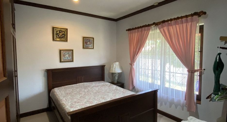 For sale 6 bedrooms villa in Mueang Phuket, Phuket