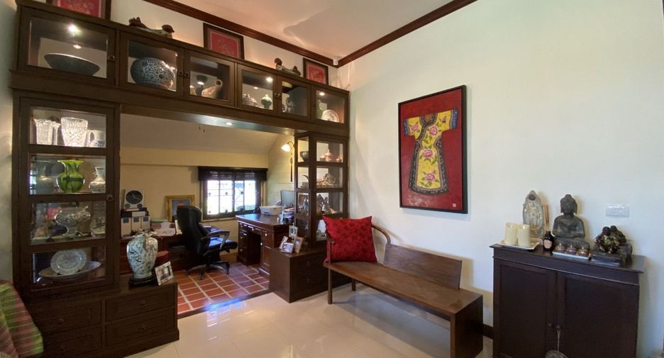 For sale 6 bedrooms villa in Mueang Phuket, Phuket