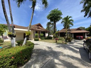 Villa zum Kauf mit 6 Zimmer in Mueang Phuket, Phuket
