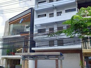 出售 8 卧室 商业空间 在 Bang Kapi, 曼谷
