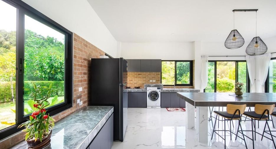 Villa en venta de 4 habitaciones en Mueang Phuket, Phuket