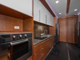 Wohnung zum Kauf mit 3 Zimmer in Huai Khwang, Bangkok