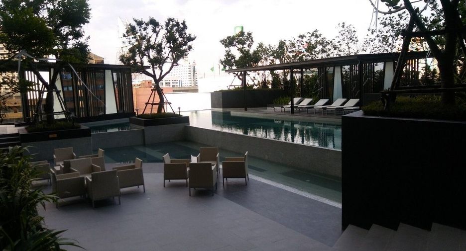 For rent 1 bed condo in Watthana, Bangkok