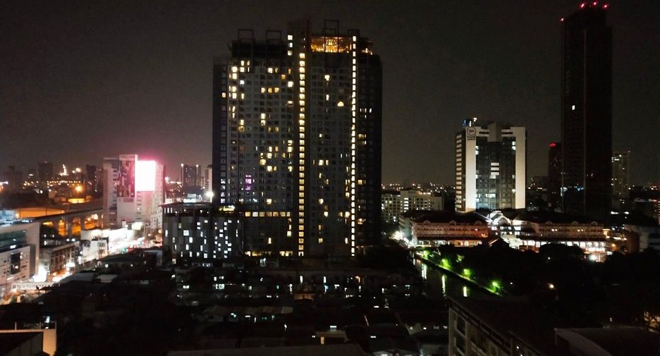 For rent 1 bed condo in Watthana, Bangkok