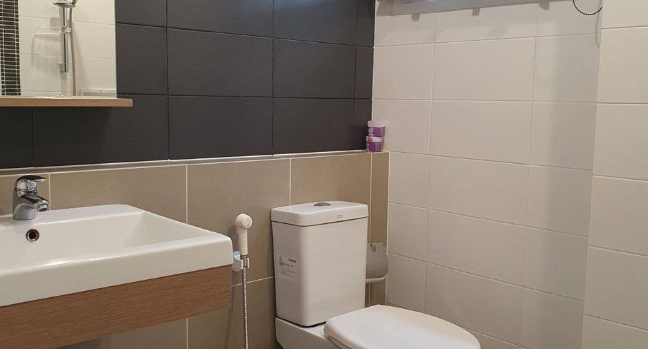 出售 3 卧室 独立屋 在 Chom Thong, 曼谷
