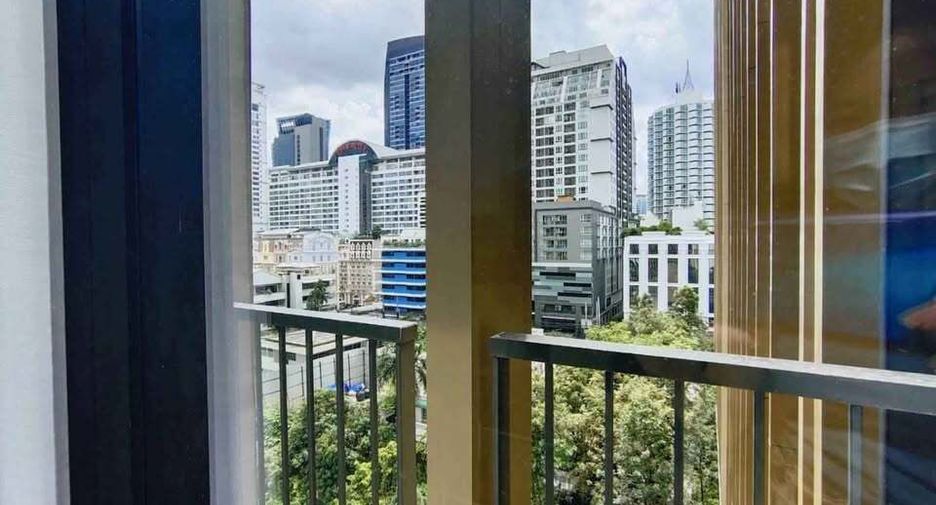 For rent 1 bed condo in Watthana, Bangkok
