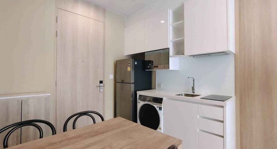 For rent 1 bed condo in Watthana, Bangkok