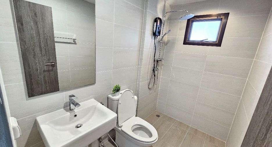 For rent 4 bedrooms house in Prawet, Bangkok