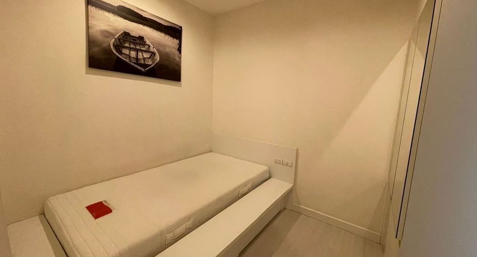 For rent 2 bedrooms condo in Chatuchak, Bangkok