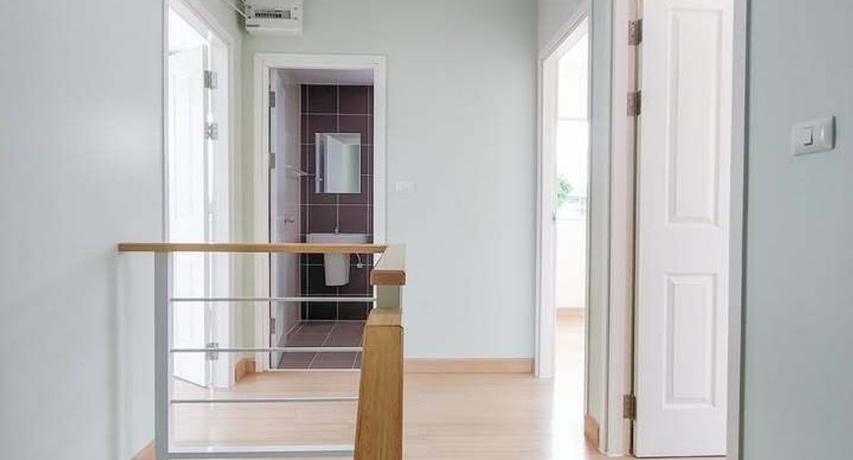 For sale 2 bedrooms townhouse in Bang Phli, Samut Prakan