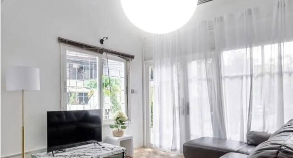 Villa en alquiler de 6 habitaciones en Chatuchak, Bangkok