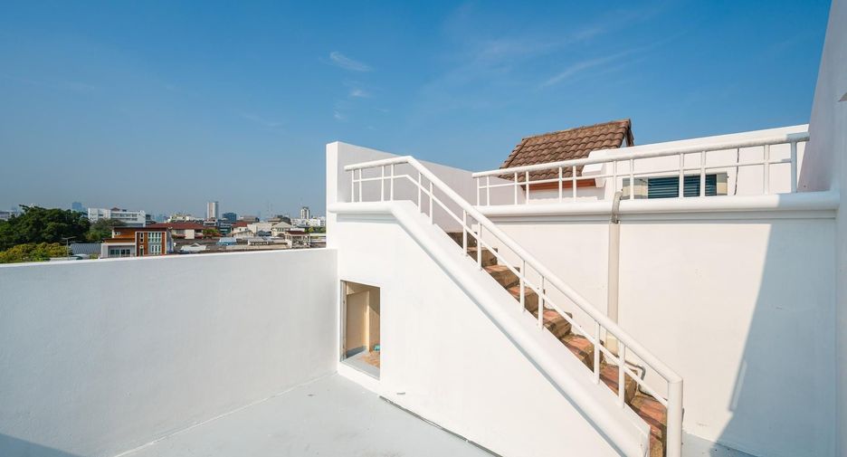 Villa en alquiler de 6 habitaciones en Chatuchak, Bangkok