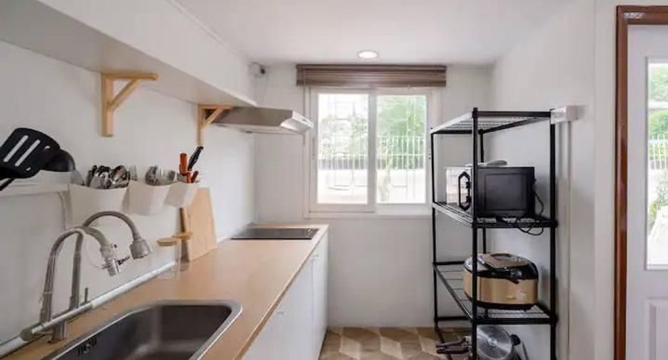 Villa en alquiler de 6 habitaciones en Chatuchak, Bangkok