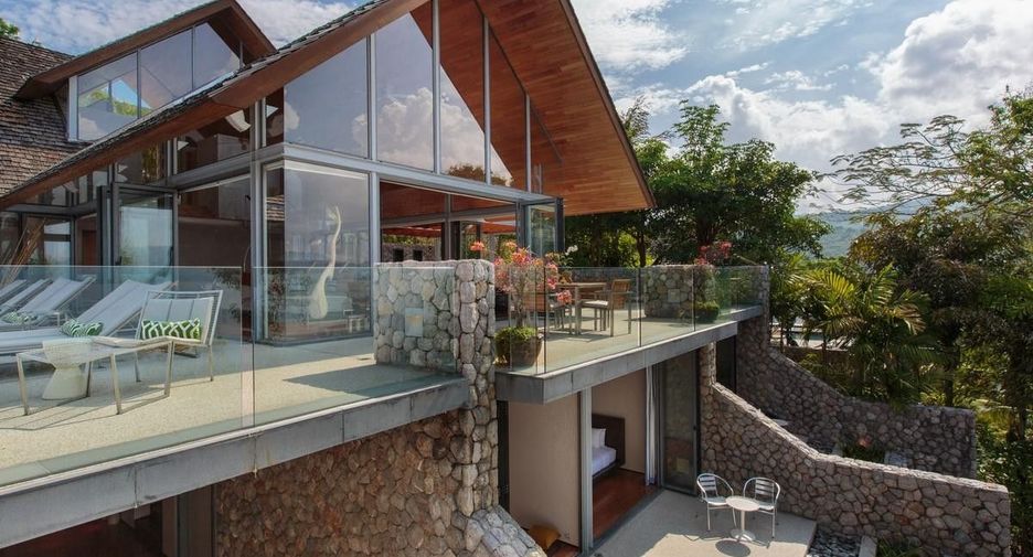 For sale 4 bedrooms villa in Kathu, Phuket