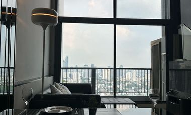 Condo en alquiler de 1 habitaciones en Khlong Toei, Bangkok