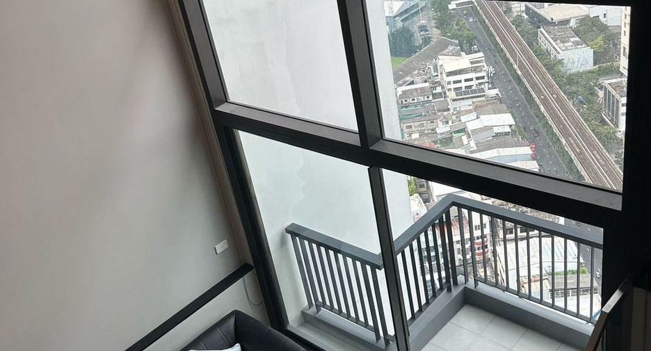 For rent 1 bed condo in Khlong Toei, Bangkok