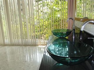 For rent 5 bedrooms condo in Yan Nawa, Bangkok
