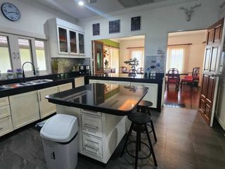 For rent 6 bedrooms villa in Thalang, Phuket