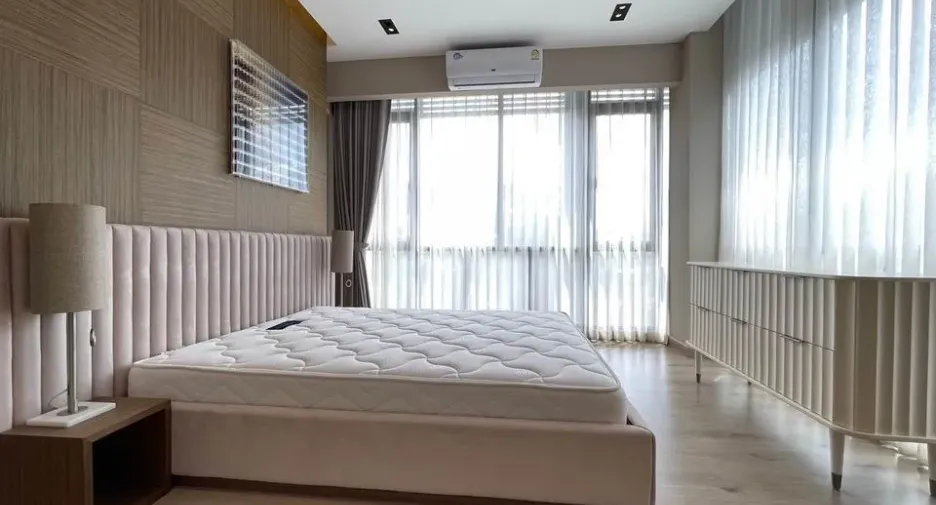 For rent 3 bedrooms townhouse in Bueng Kum, Bangkok